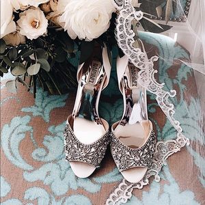 Wedding Shoes (Badgley Mischka) like brand new!